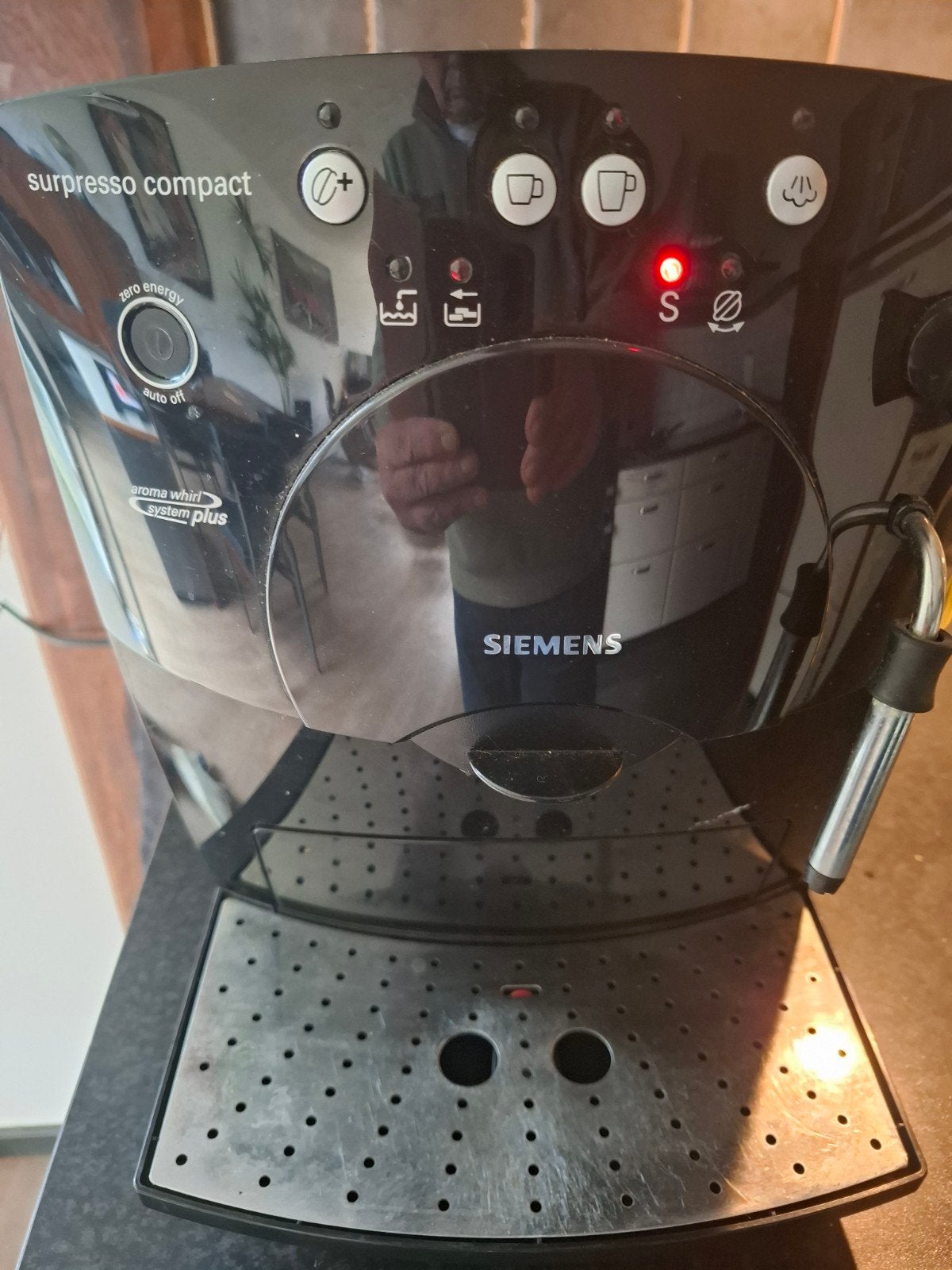 Siemens koffiemachine defect, Witgoed en Apparatuur, Ophalen, Niet werkend, Koffiemachine