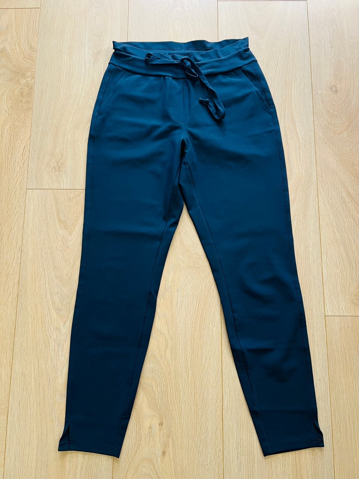 Broek Studio Anneloes Downstairs blauw, Kleding | Dames, Broeken en Pantalons, Maat 38/40 (M), Blauw, Ophalen of Verzenden, Lang