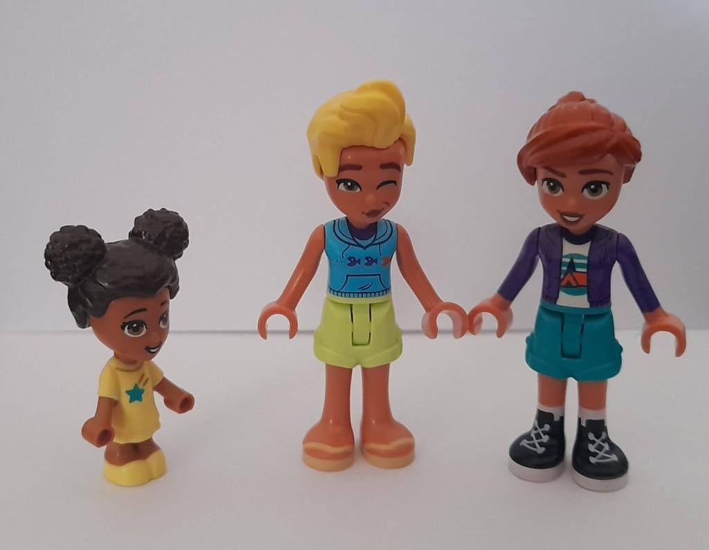 set van 3 NIEUWE lego FRIENDS poppetjes minifigs set nr 6, Ophalen of Verzenden, Nieuw, Complete set, Lego