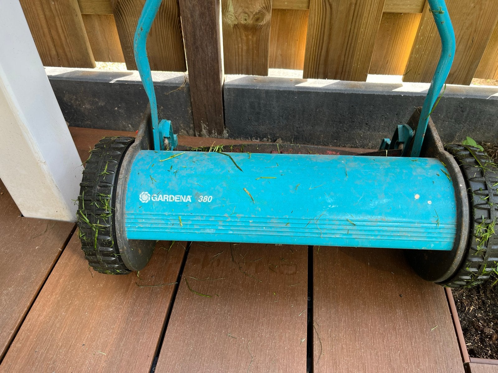 Gardena 380 Handgrasmaaier - Perfect voor kleine tuinen, Gebruikt, Handgrasmaaier, Ophalen of Verzenden, 30 t/m 39 cm