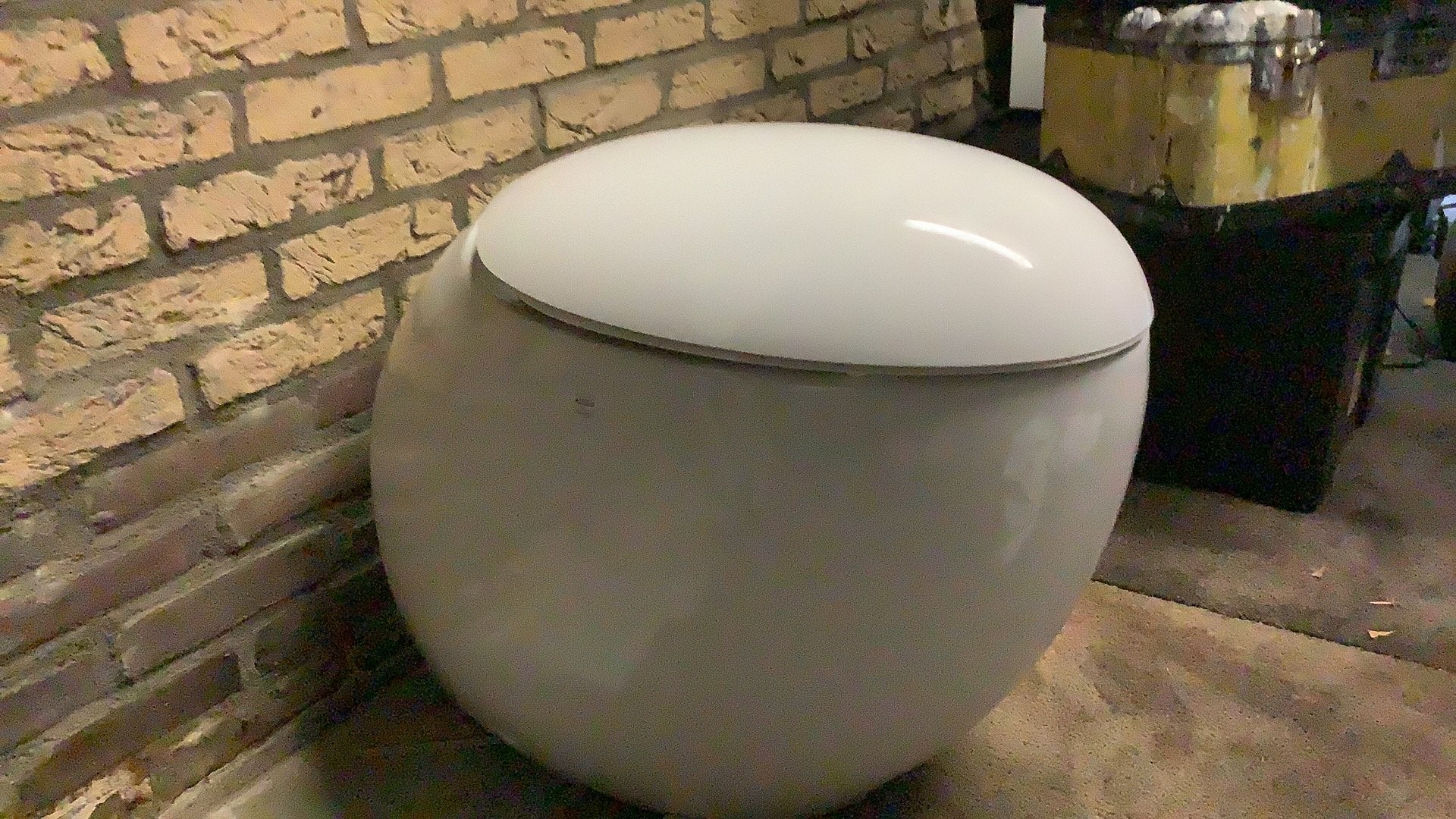 Laufen alessi hangend toilet, Ophalen, Zo goed als nieuw, Toilet