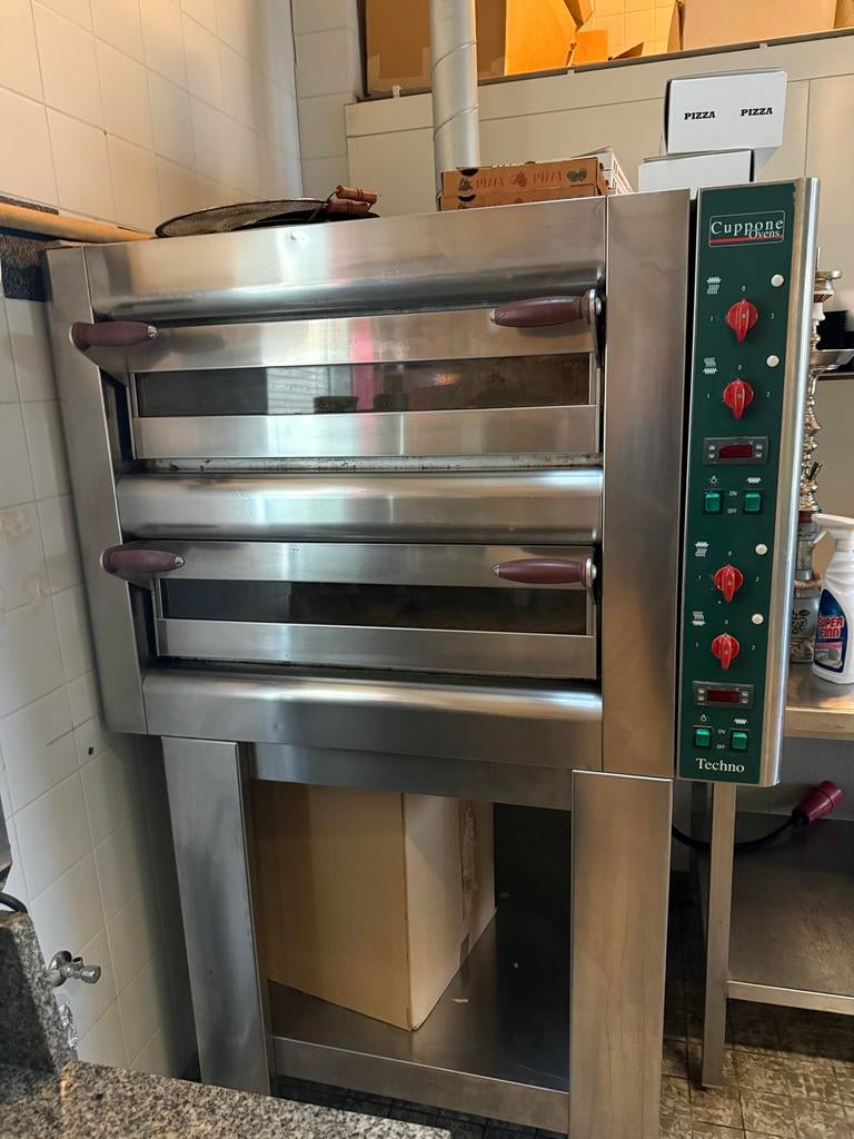 Professionele Cuppone Pizzaoven Techno 2x 4 Pizza’s, Ophalen, Gebruikt