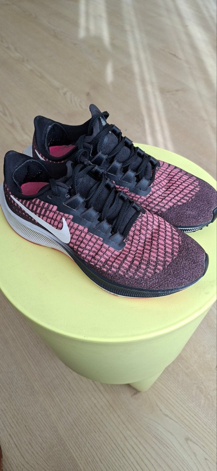 Nike dames sneakers  Air Zoom, maat 38.5, Ophalen, Zo goed als nieuw, Nike