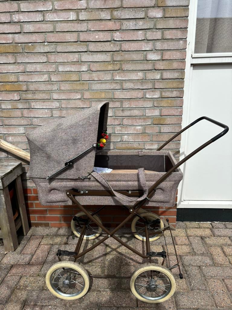 Vintage kinderwagen, Kinderen en Baby's, Kinderwagens en Combinaties, Ophalen, Zo goed als nieuw, Overige merken