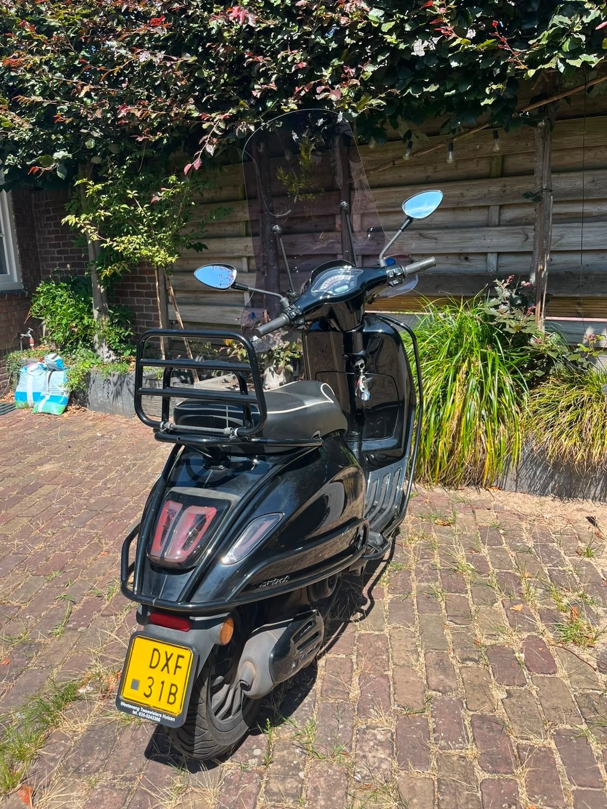 Vespa Sprint 2019 - Zo goed als nieuw, Fietsen en Brommers, Scooters | Vespa, Overige modellen, Maximaal 45 km/u, Ophalen of Verzenden