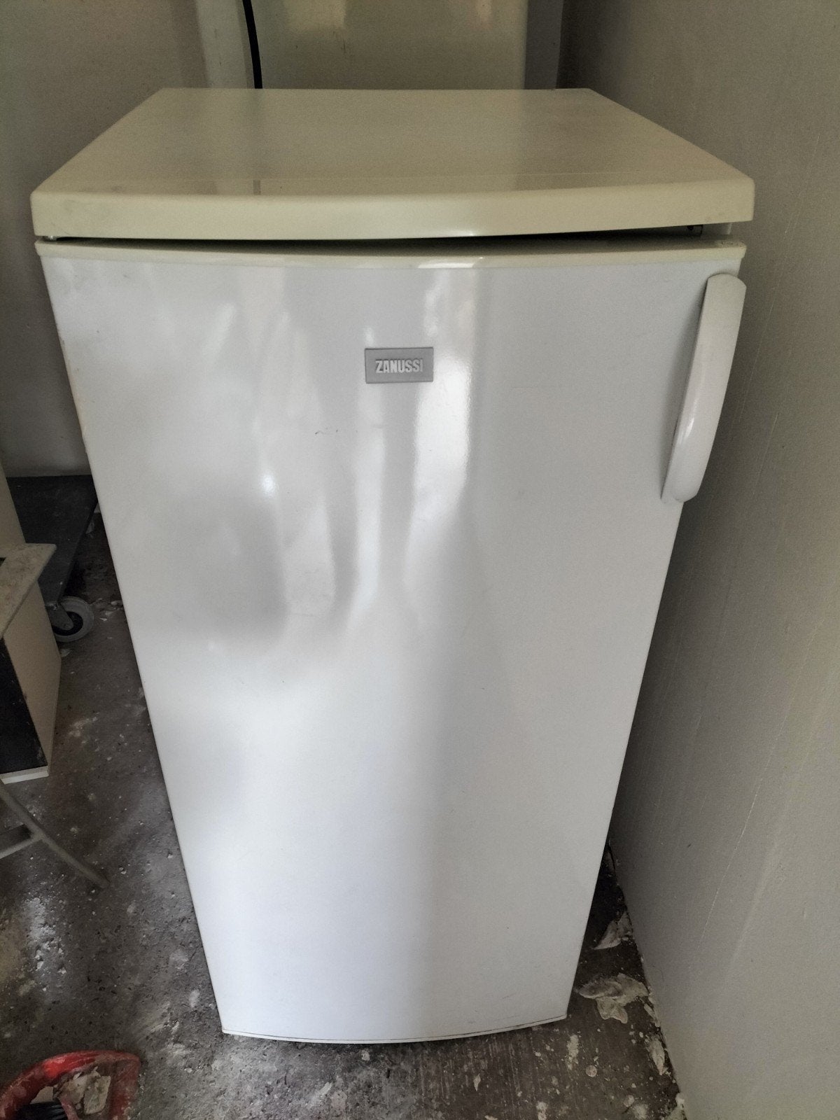 Ruime Zanussi koelkast A++, 200 liter of meer, Ophalen of Verzenden, Gebruikt, Zonder vriesvak