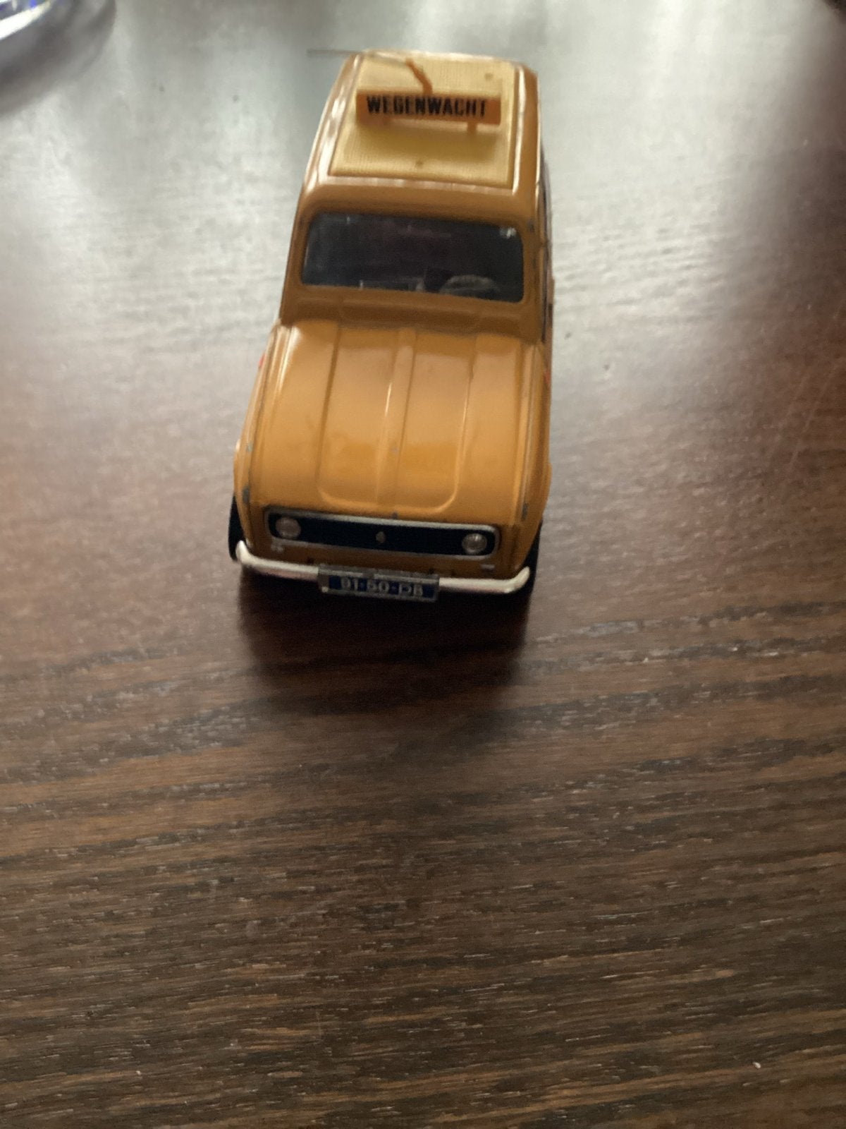 ANWB Wegenwacht Renault 4 modelauto, Ophalen of Verzenden, Gebruikt