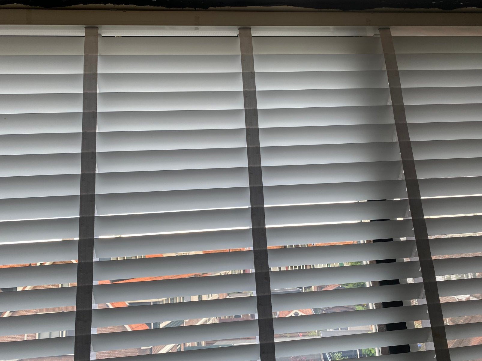 Luxaflex wit 7 cm lamellen 225x150 cm, Ophalen of Verzenden, Zo goed als nieuw, Wit