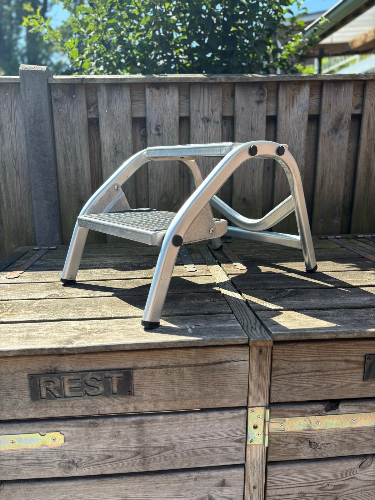 Handige aluminium opstapje / trapje, Ophalen of Verzenden, Zo goed als nieuw