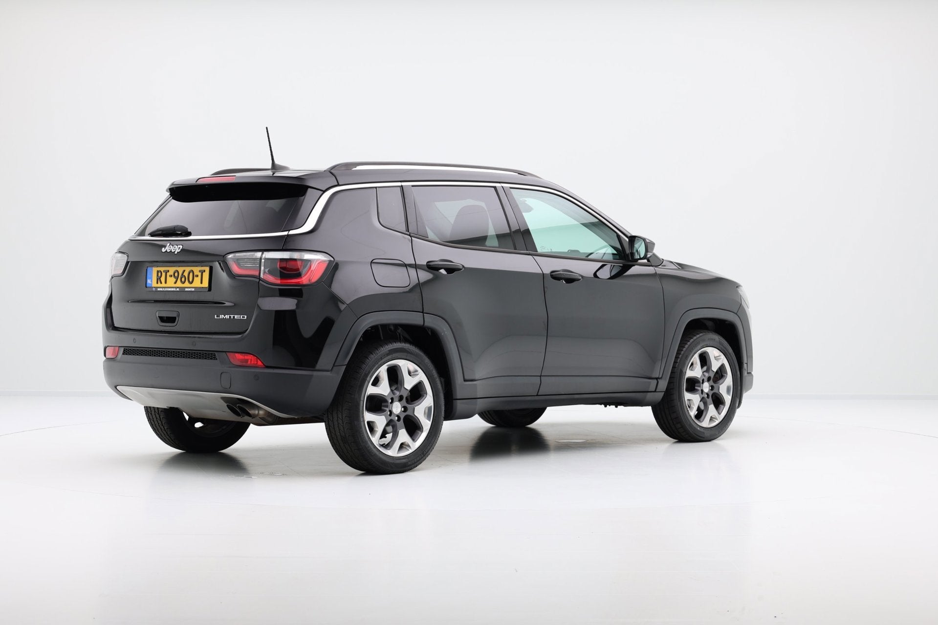 Jeep Compass 1.4 MultiAir Opening Edition Plus Leder|Clima|L, Auto's, Voorwielaandrijving, 450 kg, Gebruikt, Euro 6