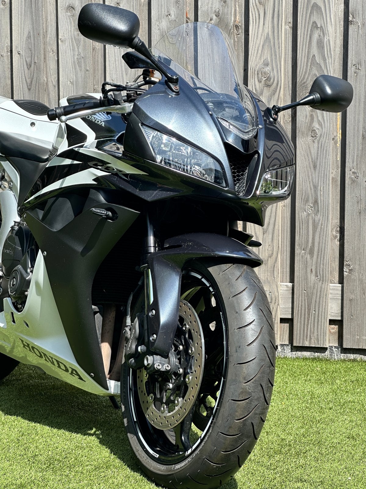 Honda CBR 600RR uit 2007 - Startklaar met aandachtspunten, Motoren, 4 cilinders, Motorrijbewijs A, Gebruikt, Super Sport