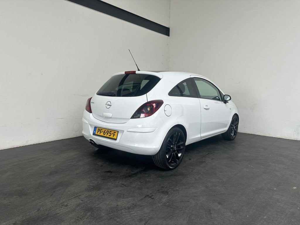 Opel Corsa 1.2-16V Color Edition Airco. Elek. Pakket!, Voorwielaandrijving, 450 kg, 4 cilinders, 82 pk