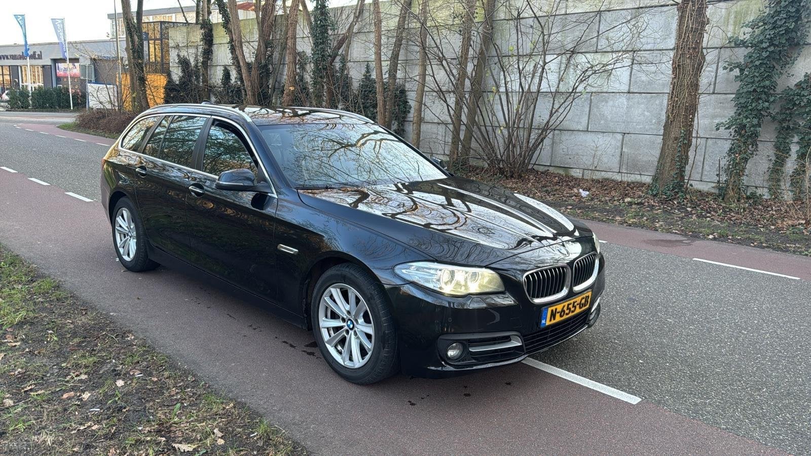 BMW 5-serie Touring 518d Luxury Edition FACELIFT LEER NAVIAG, Auto's, Automaat, Achterwielaandrijving, Euro 6, Leder