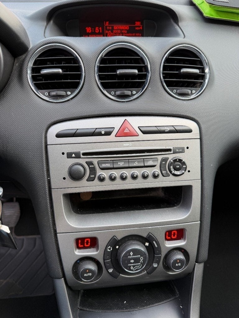 Peugeot 308 1.6 VTi XS PANO RIJDT GOED PDC NAP APK, Voorwielaandrijving, Gebruikt, 4 cilinders, 1415 kg