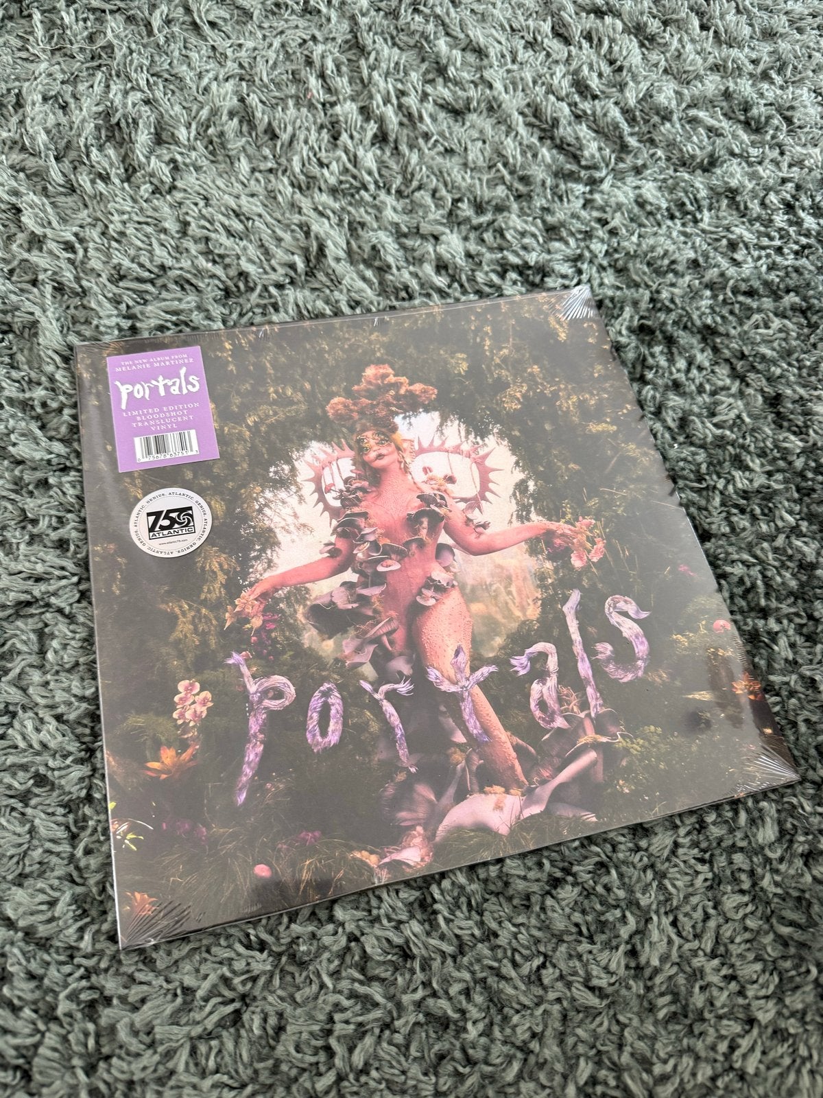 Melanie Martinez - Portals Bloodshot Translucent Vinyl LP, LP, Pop, Ophalen of Verzenden, 12 inch