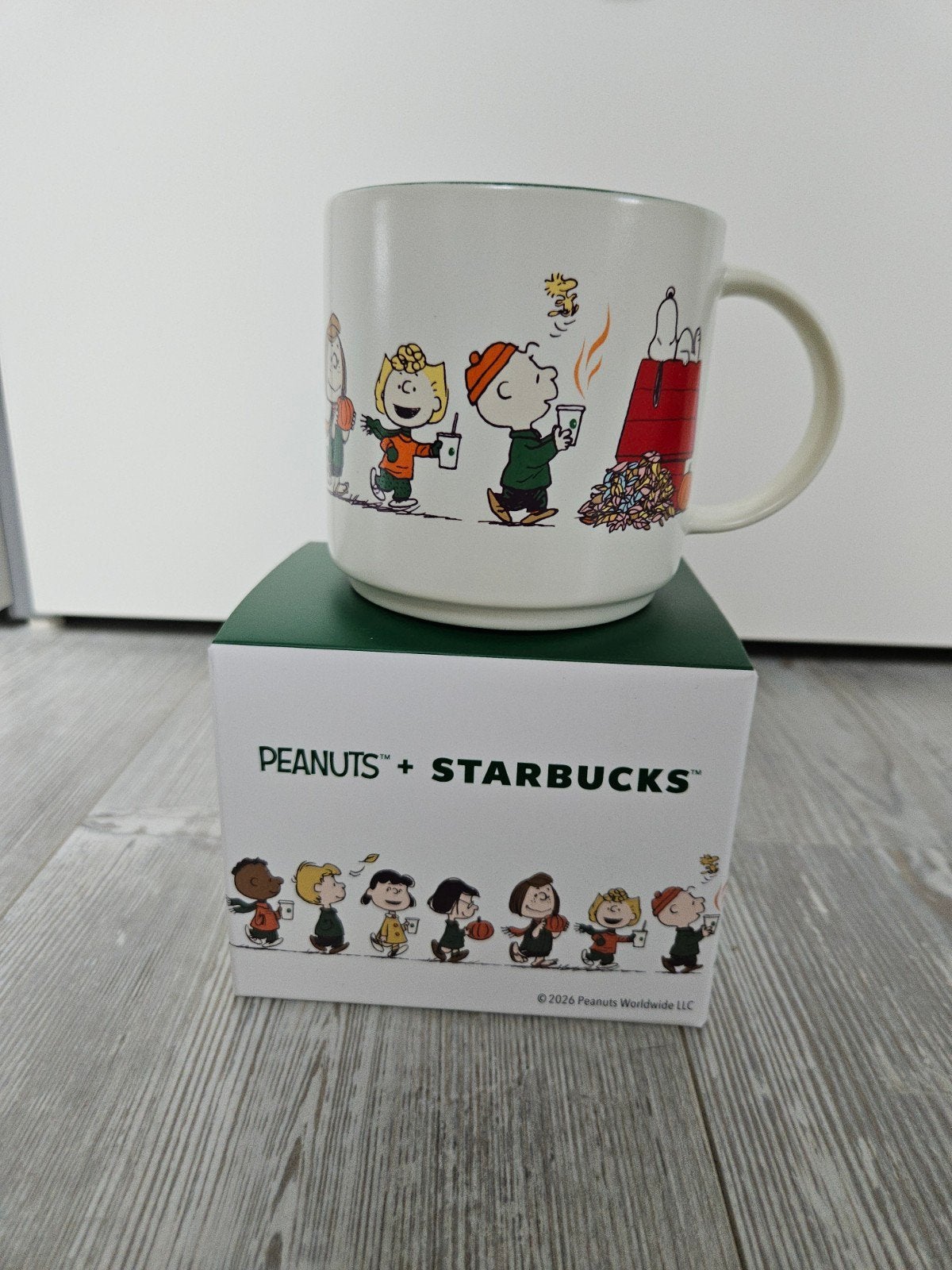 Nieuwe mok beker koffie snoopy x Starbucks penauts, Overige merken, Keramiek, Nieuw, Ophalen of Verzenden