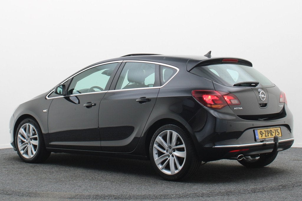 Opel Astra 1.4 Turbo Sport + Eerste Eigenaar, Panoramadak, C, Voorwielaandrijving, Euro 5, Stof, Gebruikt
