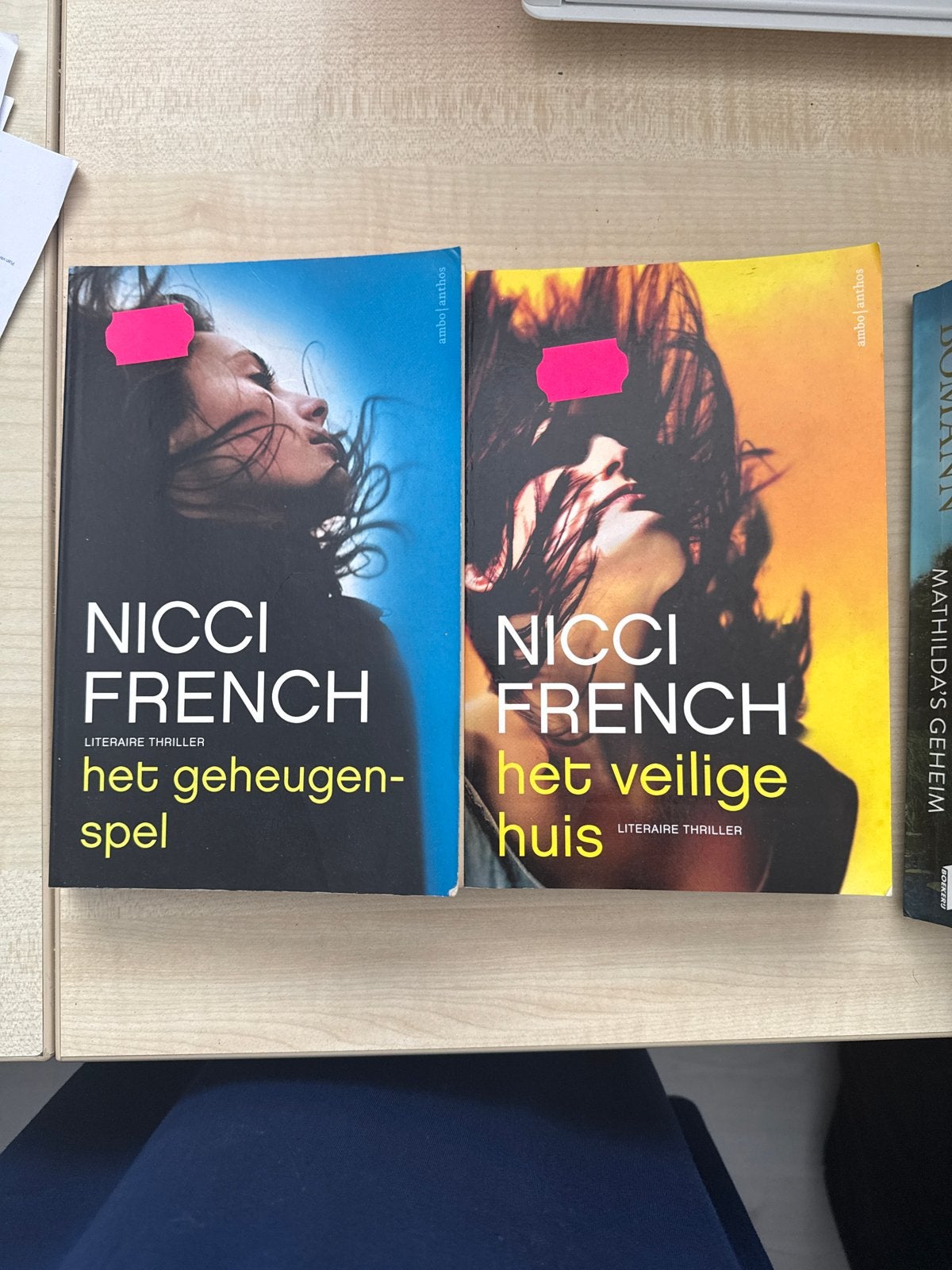 Nicci French - Het Geheugenspel & Het Veilige Huis (2 boeken, Ophalen of Verzenden, Gelezen