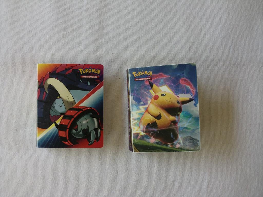 Pokémon Sword & Shield verzamelmapje voor Trading Cards + 1, Ophalen of Verzenden, Zo goed als nieuw, Overige typen