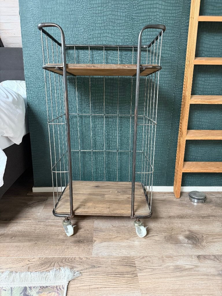 BePureHome Giro Trolley Klein, Huis en Inrichting, Kasten | Stellingkasten, Ophalen, Gebruikt