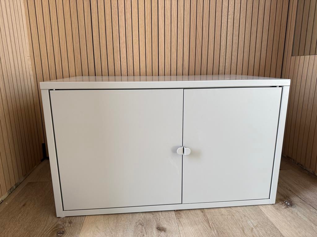 IKEA Lixhult kastje grijs (zonder pootjes), Ophalen, Zo goed als nieuw