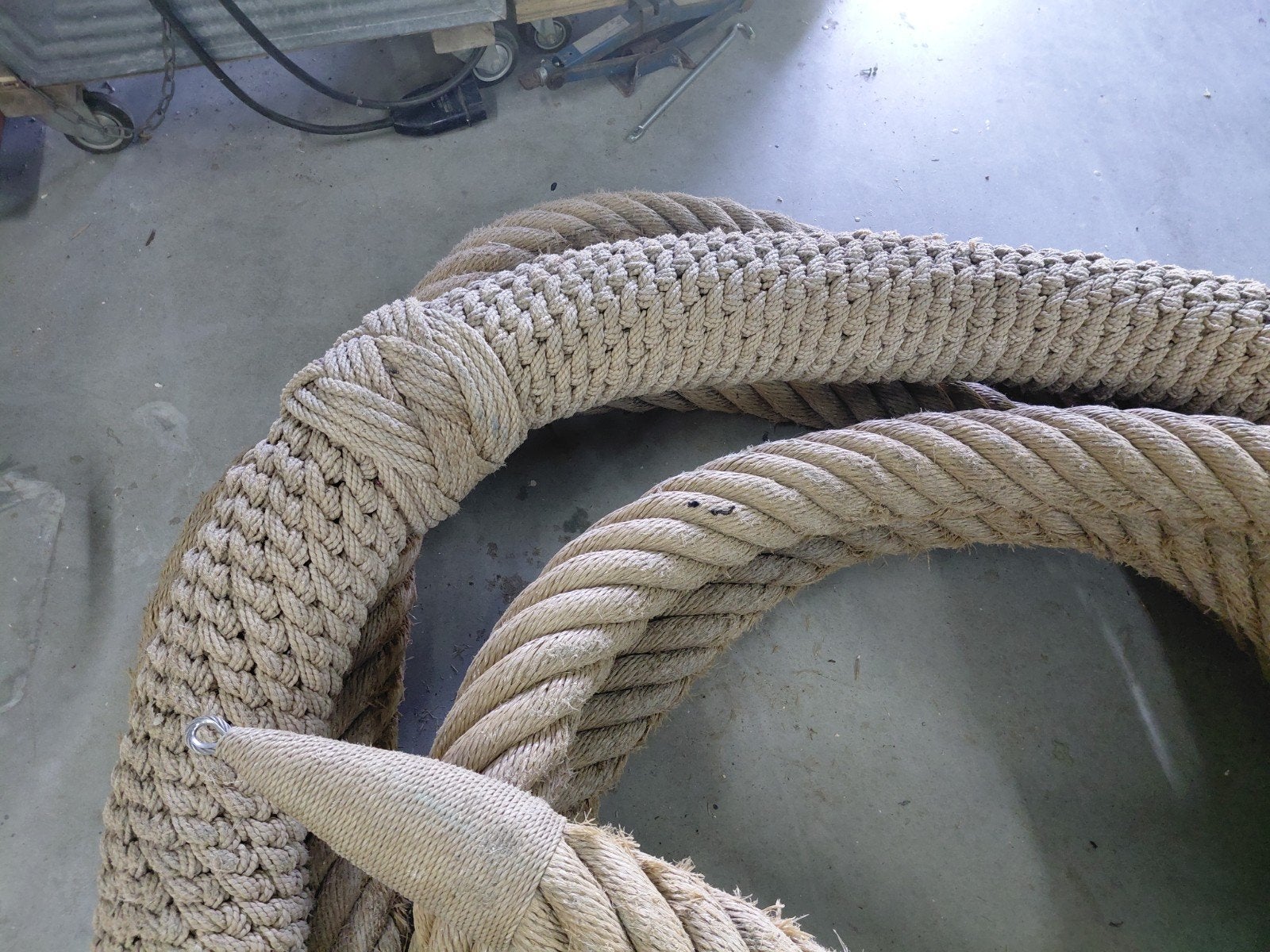 Kabelaring totale  18 mtr dik 11 cm met leguaan van 220 cm, Ophalen, Gebruikt, Lijn of Blok