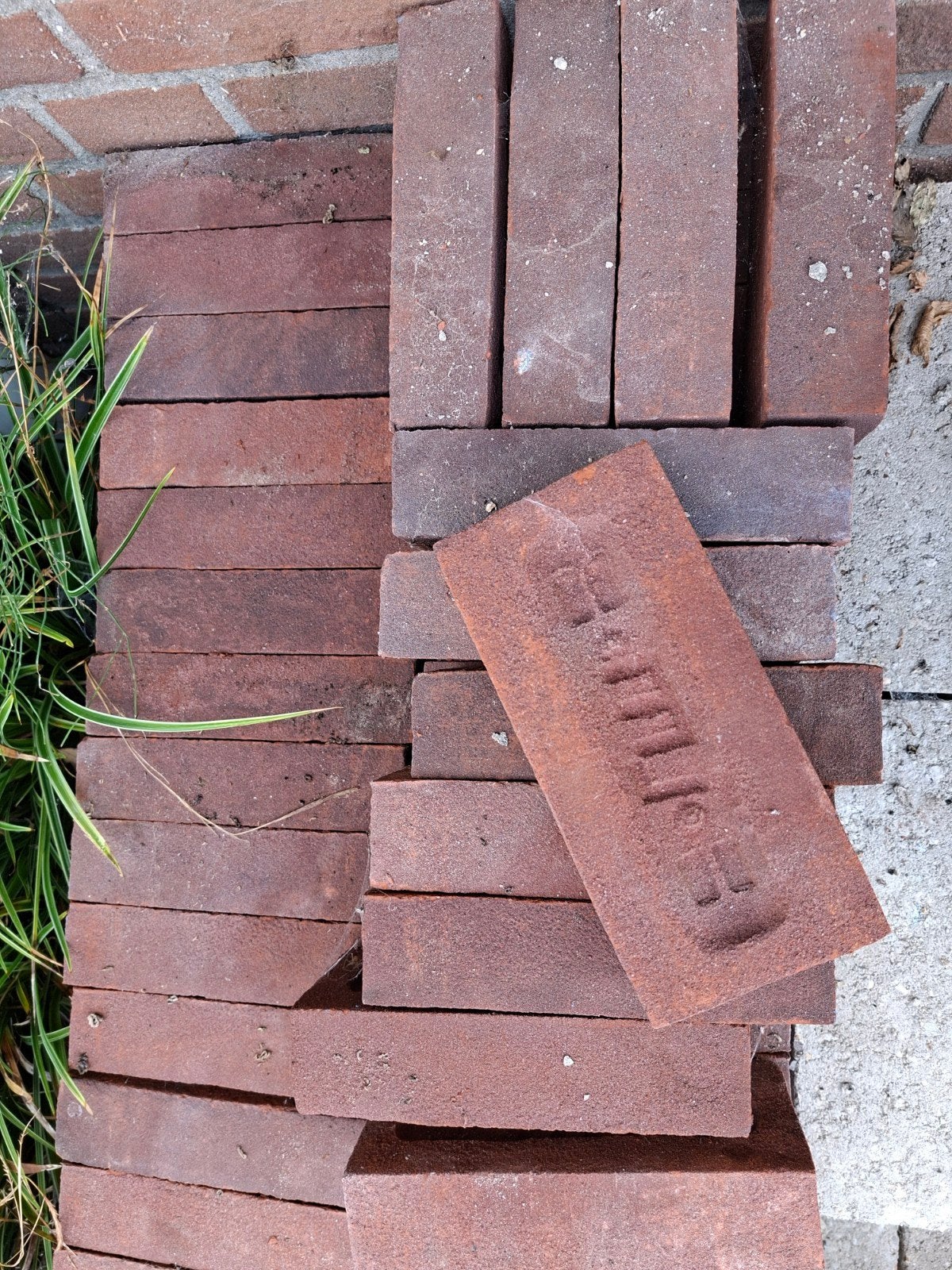 Nieuwe metselstenen - ca. 100 stuks, Ophalen, Nieuw, Bakstenen