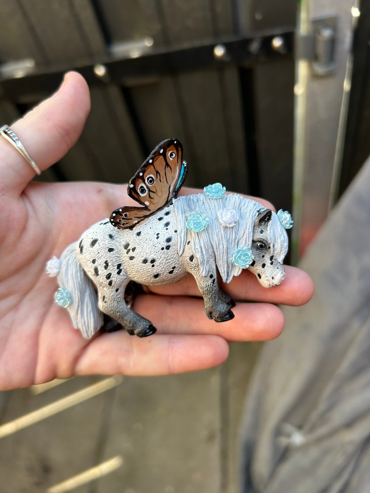Schleich repaint customize mini shet, Verzamelen, Dierenverzamelingen, Ophalen of Verzenden, Zo goed als nieuw, Paard, Beeldje of Figuurtje