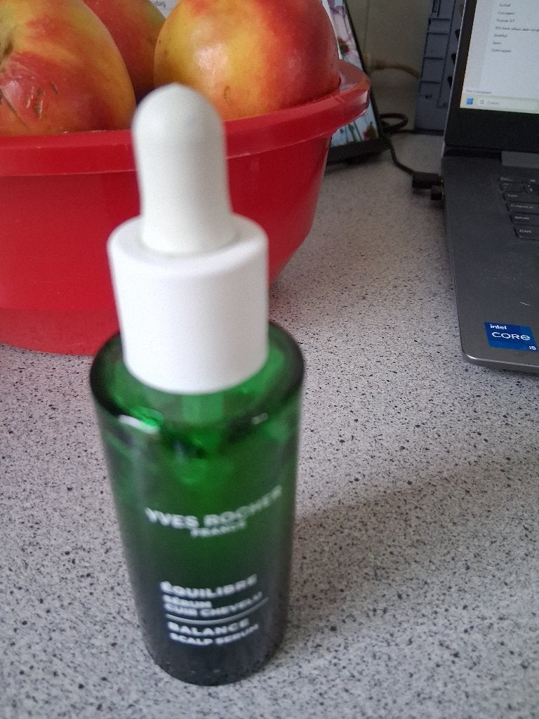 yves rocher, Sieraden, Tassen en Uiterlijk, Ophalen, Zo goed als nieuw