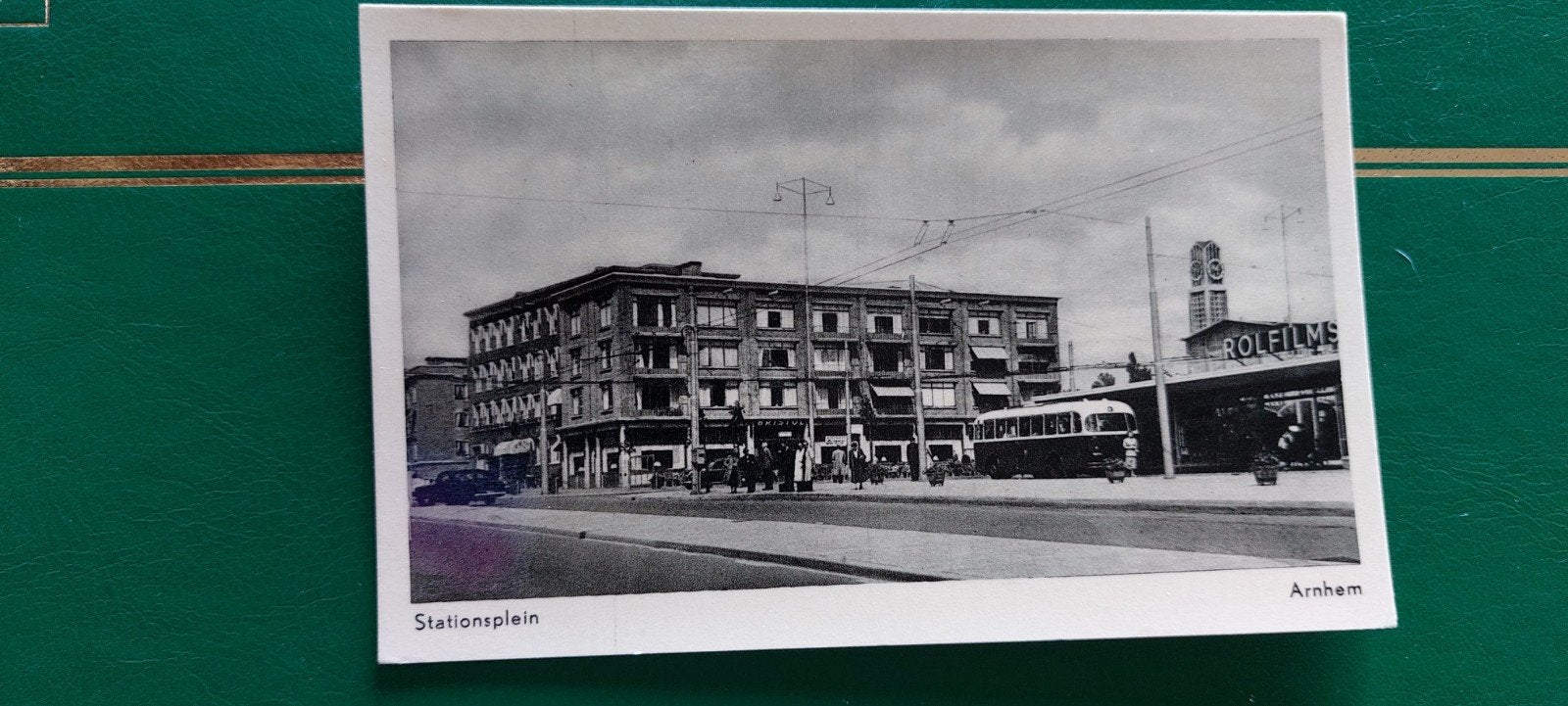 Arnhem Stationplein, Ophalen of Verzenden, 1940 tot 1960, Ongelopen, Gelderland
