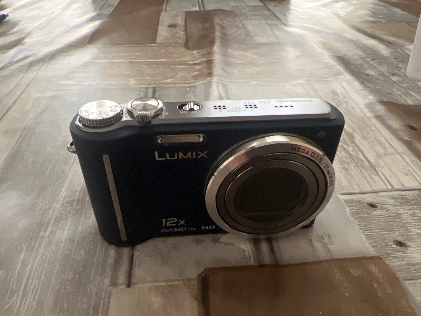 Panasonic Lumix DMC-TZ7 met onderwaterhuis en accessoires, Audio, Tv en Foto, Fotocamera's Digitaal, Ophalen, Gebruikt, Panasonic