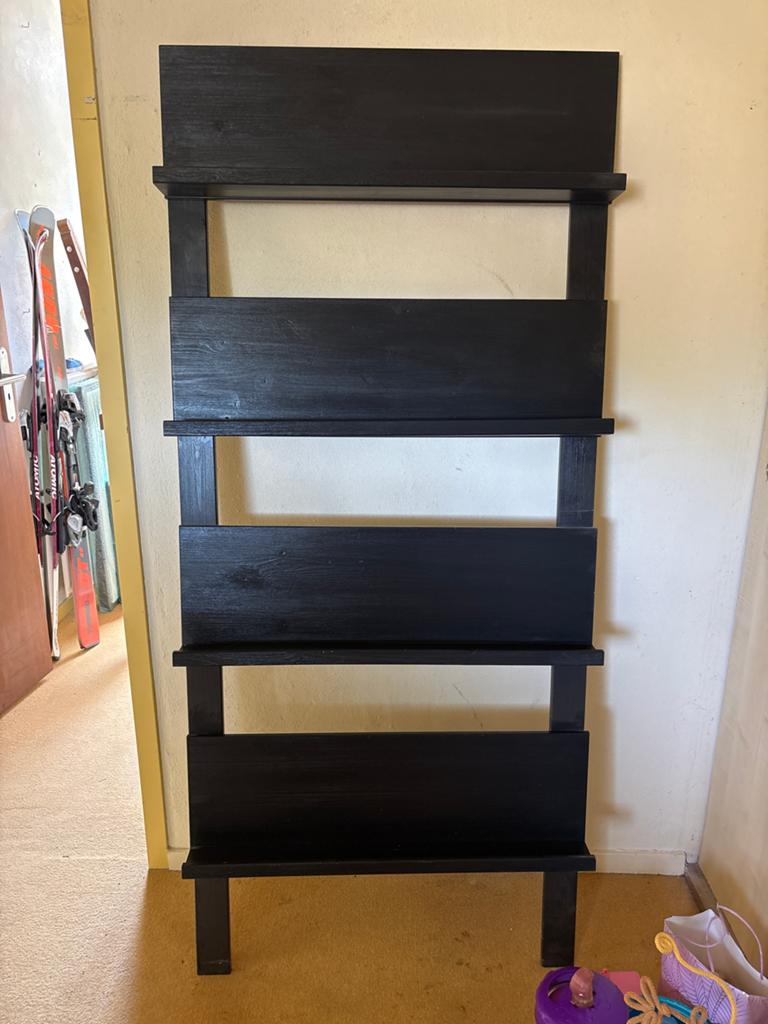 Wandel op poten 180x80 cm met wandbevestiging, Met plank(en), Gebruikt, 150 tot 200 cm, 25 tot 50 cm