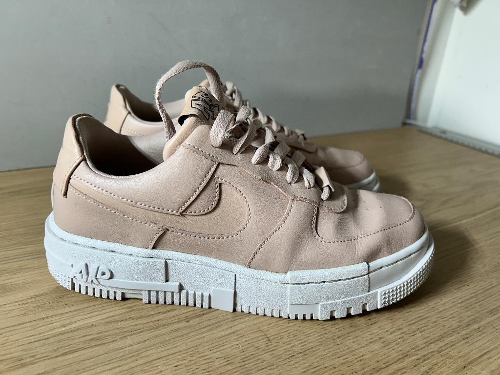 Nike Air Force 1 Sage Sneakers Lichtroze Maat 38,5, Nike, Ophalen of Verzenden, Roze, Sneakers of Gympen