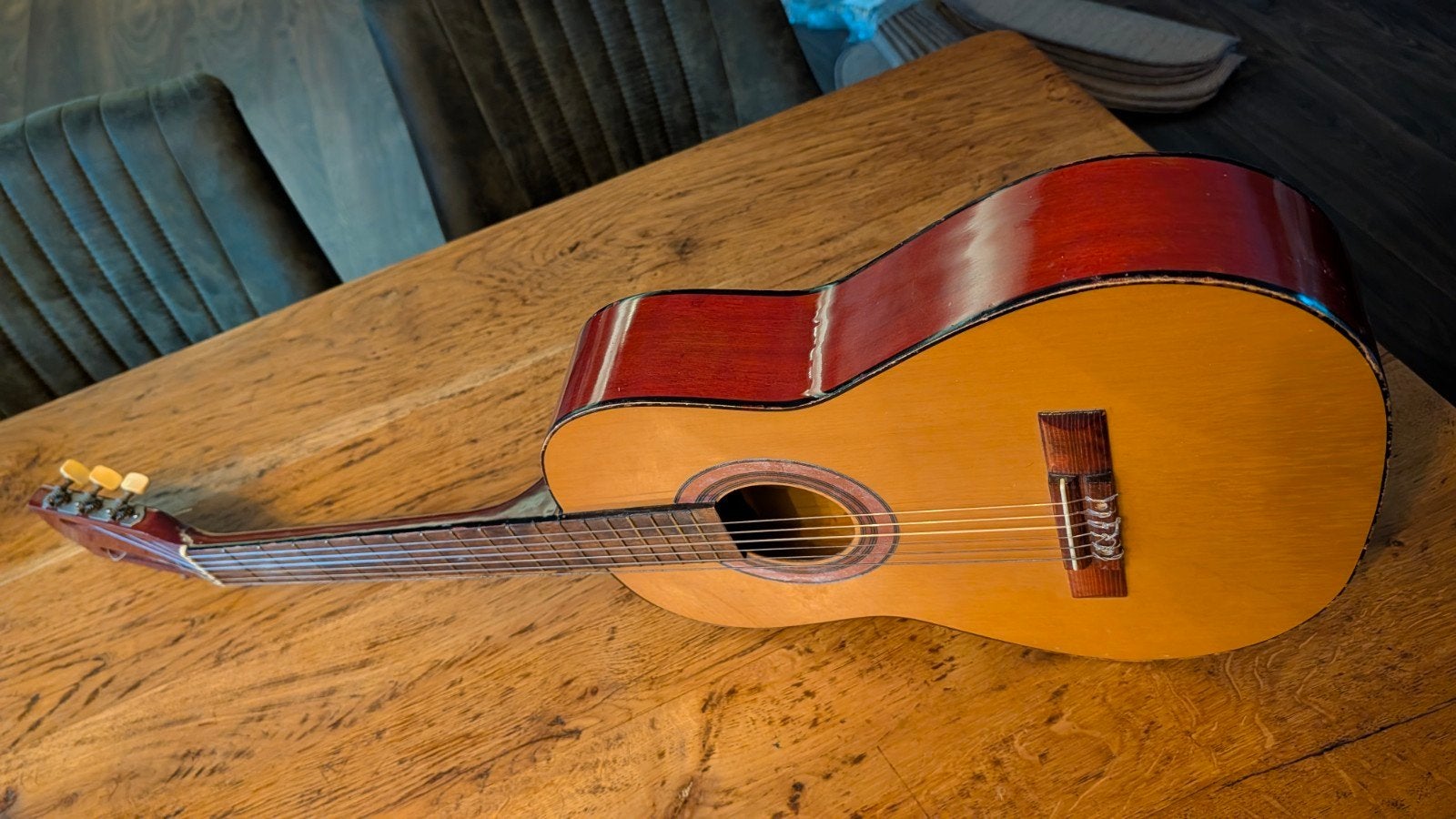 antieke arirang gitaar akoestisch, Muziek en Instrumenten, Ophalen of Verzenden, Gebruikt, Klassieke of Spaanse gitaar