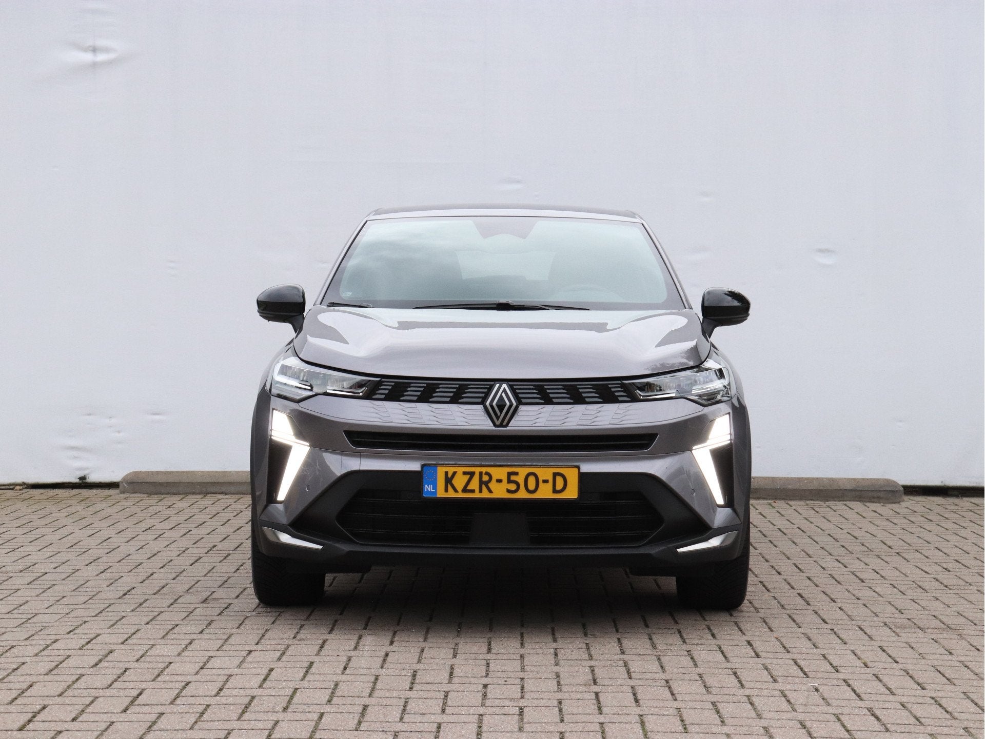 Renault Symbioz 1.6 E-Tech full hybrid 145 techno AUTOMAAT /, Gebruikt, 4 cilinders, Leder en Stof, Bedrijf
