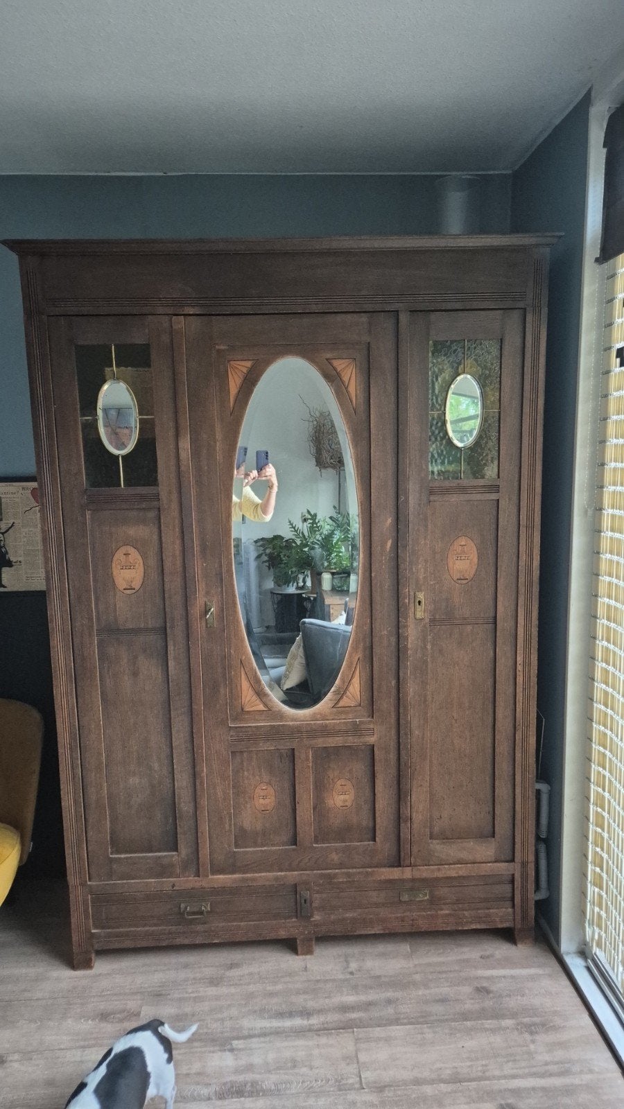 Opknaper!!! Antieke kledingkast met spiegel en glas-in-lood, Ophalen