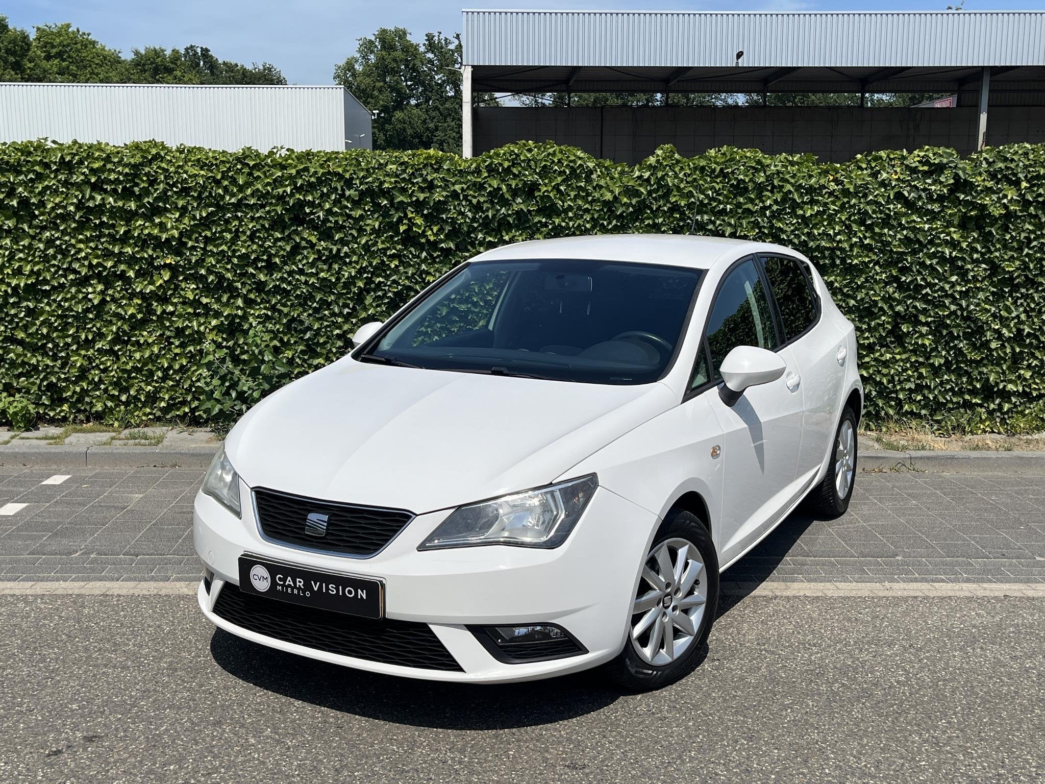 SEAT Ibiza 1.2 TSI Style * Airco * Cruise * Apk 2027, Voorwielaandrijving, Euro 5, Gebruikt, 990 kg
