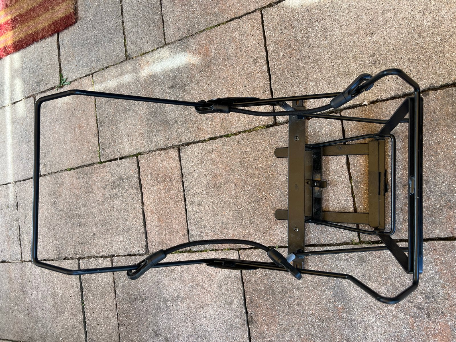 Steco Maxi-Cosi houder voor bakfiets - Baby Mee, Fietsen en Brommers, Fietsaccessoires | Aanhangers en Karren, Gebruikt, Vering