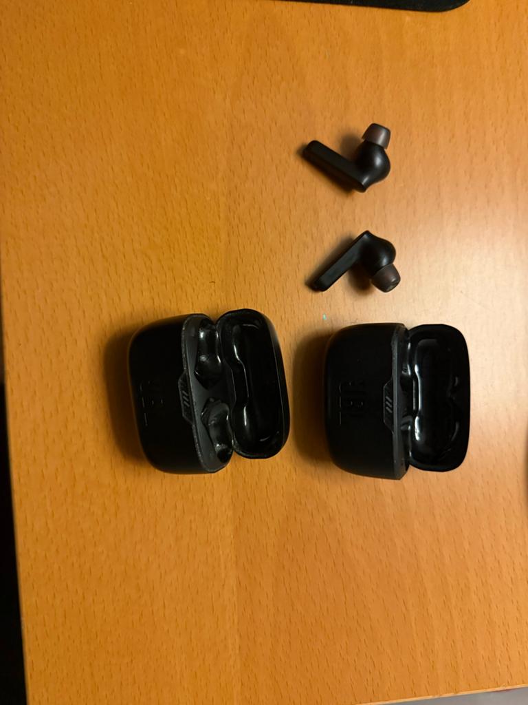 JBL Tune 230NC TWS Draadloze Oordopjes met Noise Cancelling, Ophalen of Verzenden, Gebruikt, Draadloos