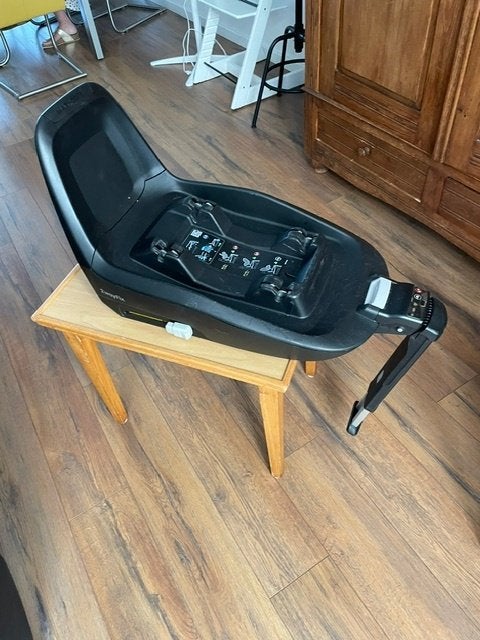 2wayfix voor bevestigen Maxicosi, Ophalen, Gebruikt, 0 t/m 18 kg, Isofix