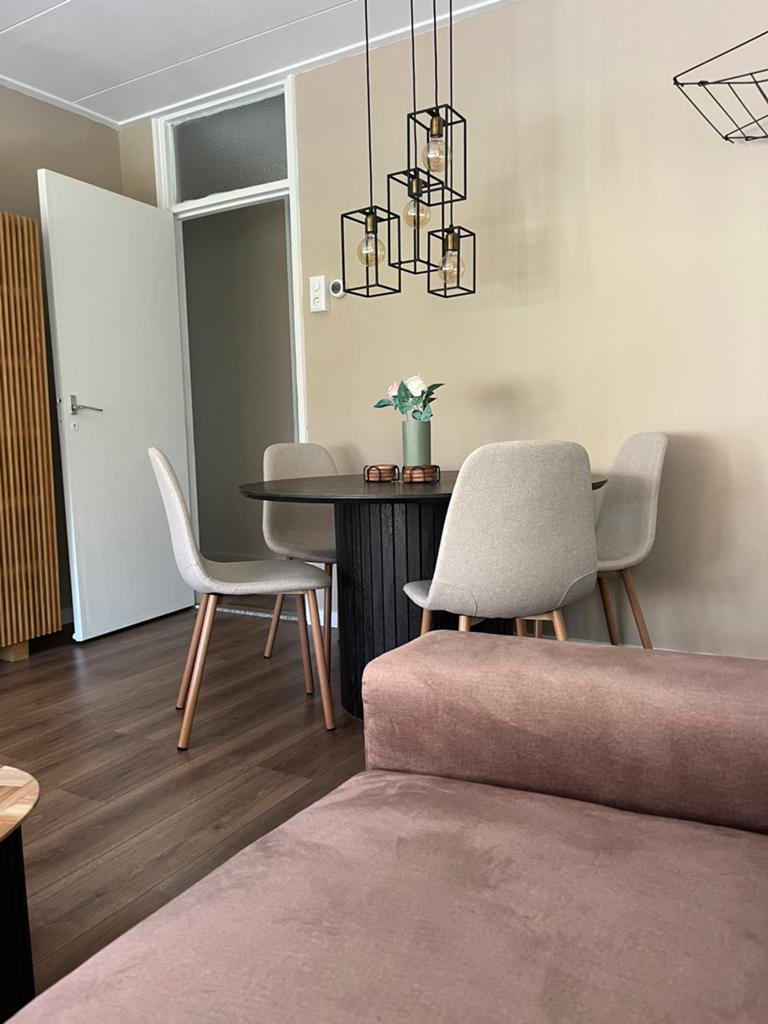Eettafel met stoelen, Ophalen, Gebruikt, 100 tot 150 cm, Rond