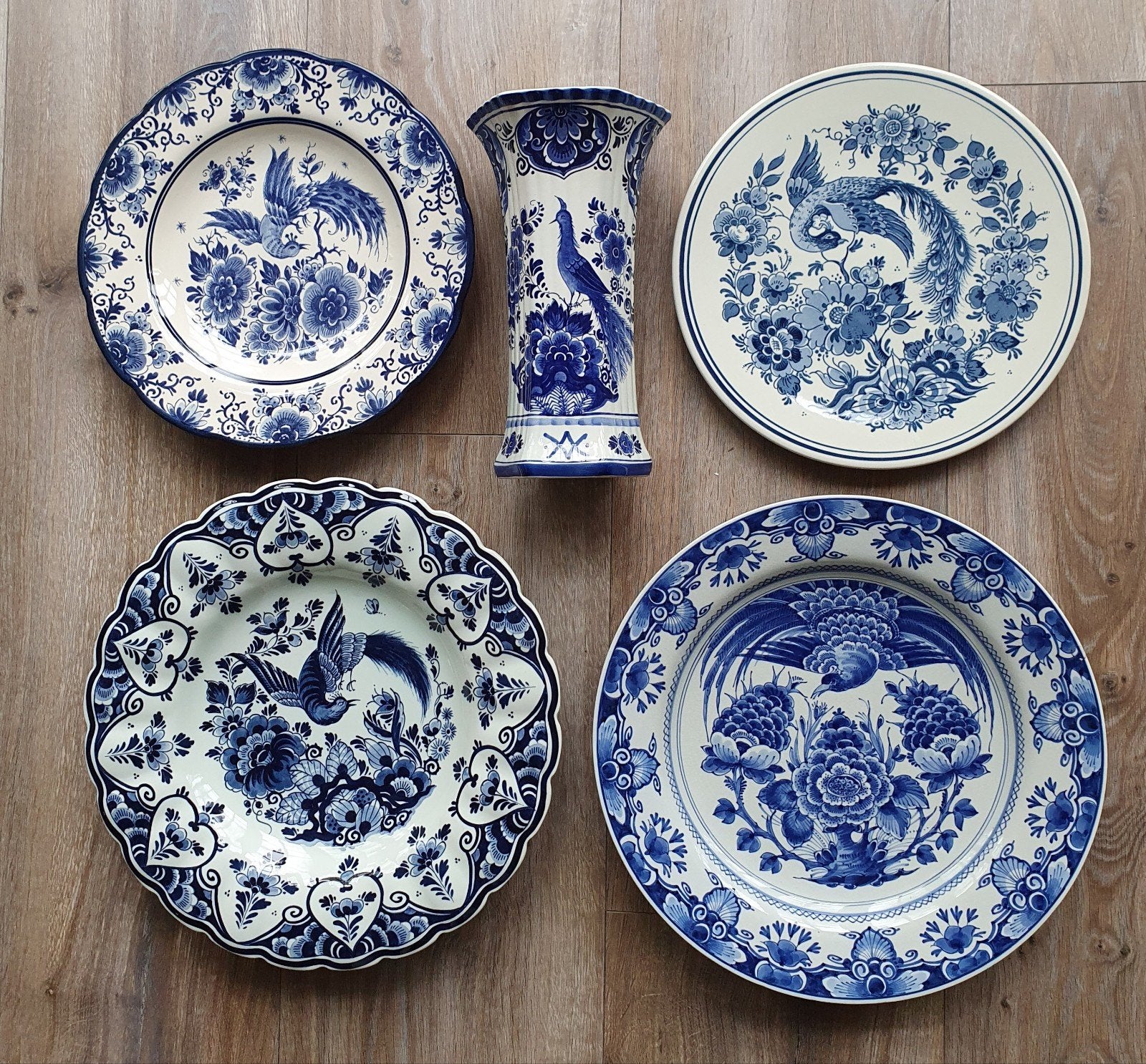 Delfts blauw met vogel 4 grote borden en vaas, Antiek en Kunst, Ophalen