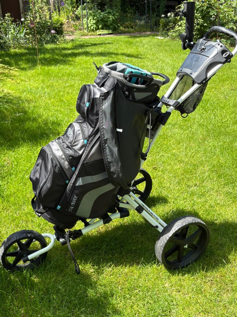Skymax golfset dames rechtshandig te koop, Sport en Fitness, Golf, Ophalen, Zo goed als nieuw, Set