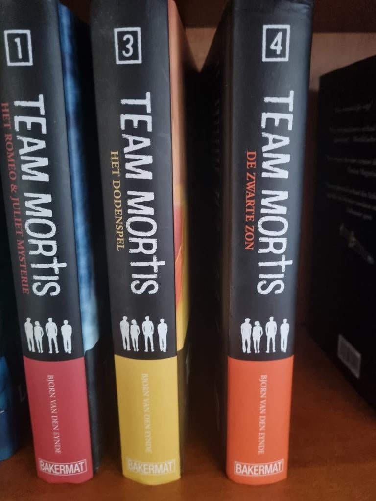 Team Mortis boeken 1, 3 en 4, Ophalen of Verzenden
