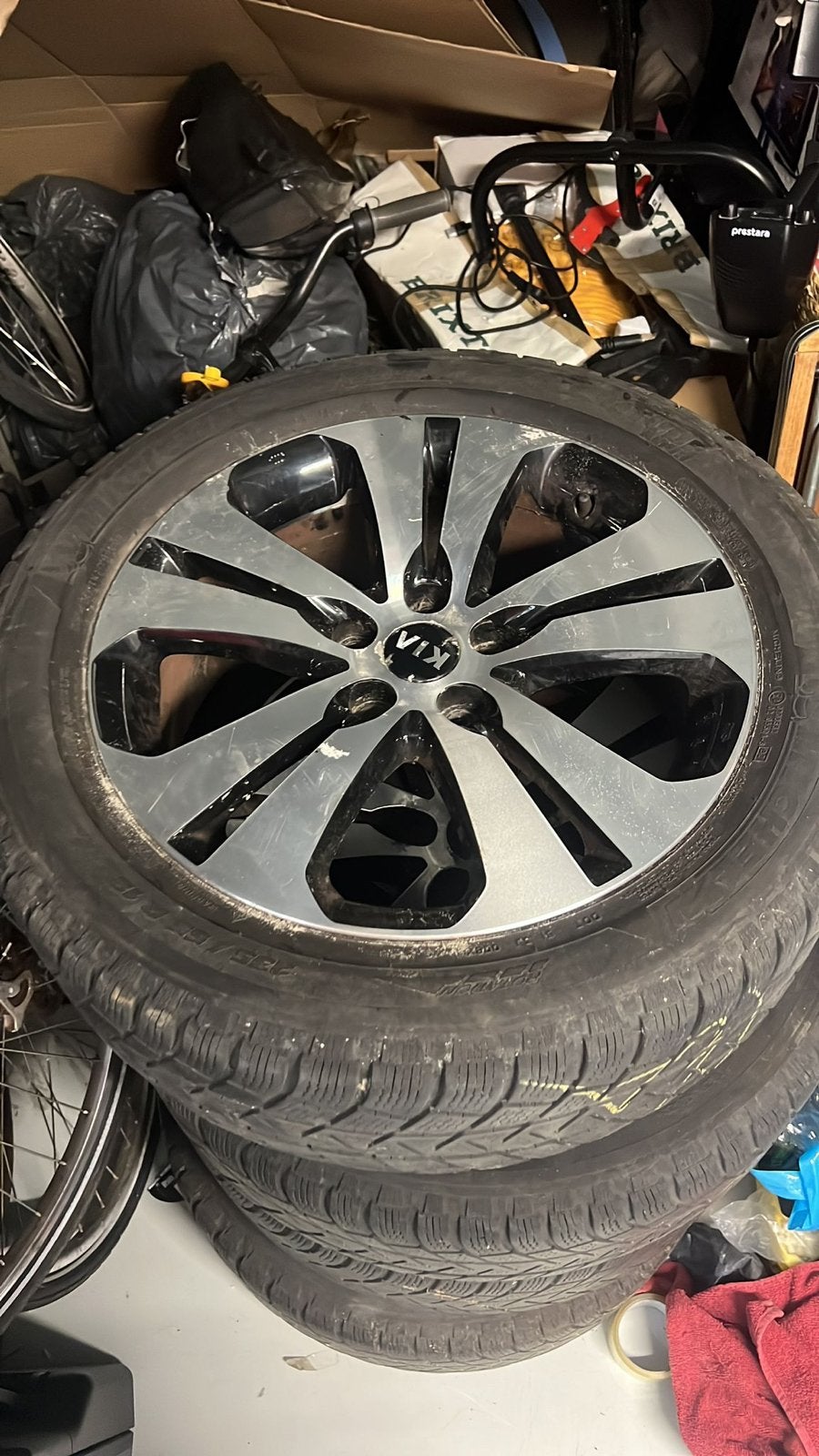 Kia SUV 18 inch velgen (4 stuks) met gebruikssporen, Ophalen of Verzenden, Gebruikt