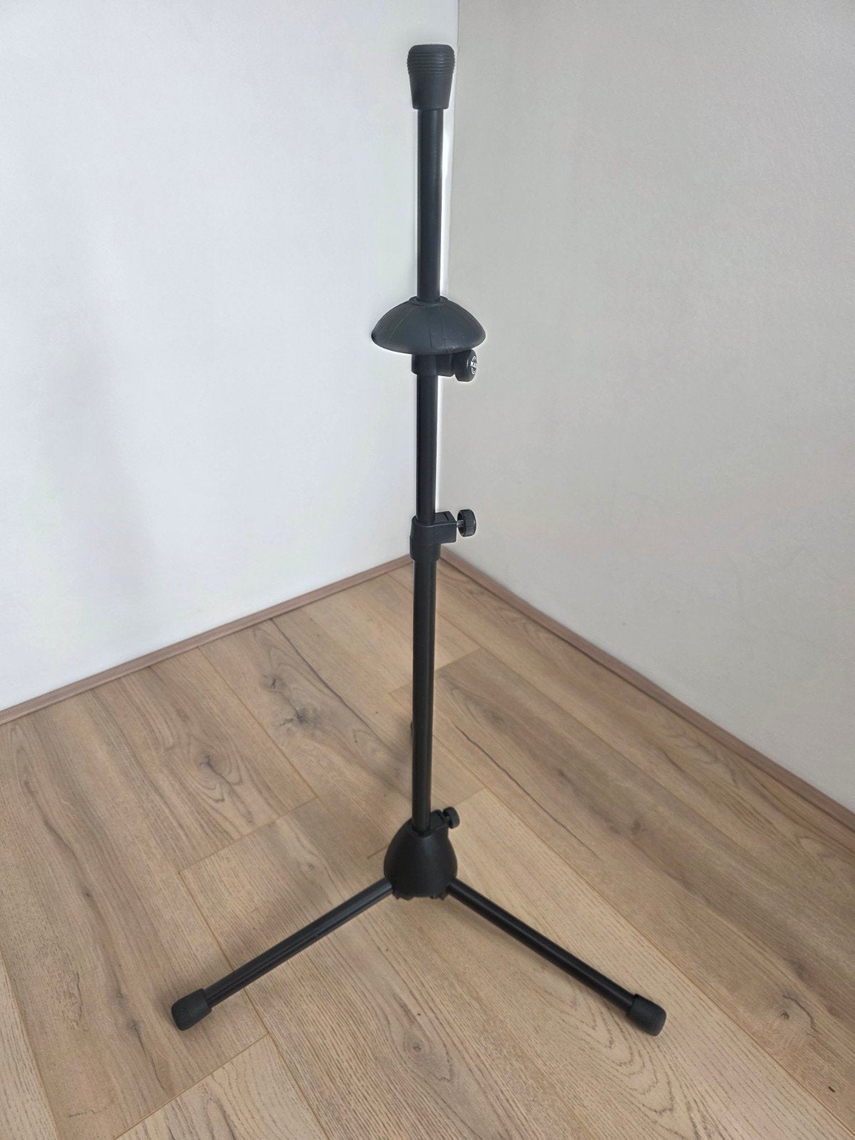 K&M Trompet standaard, Muziek en Instrumenten, Standaards, Ophalen of Verzenden, Zo goed als nieuw, Instrumentstandaard, Trompet
