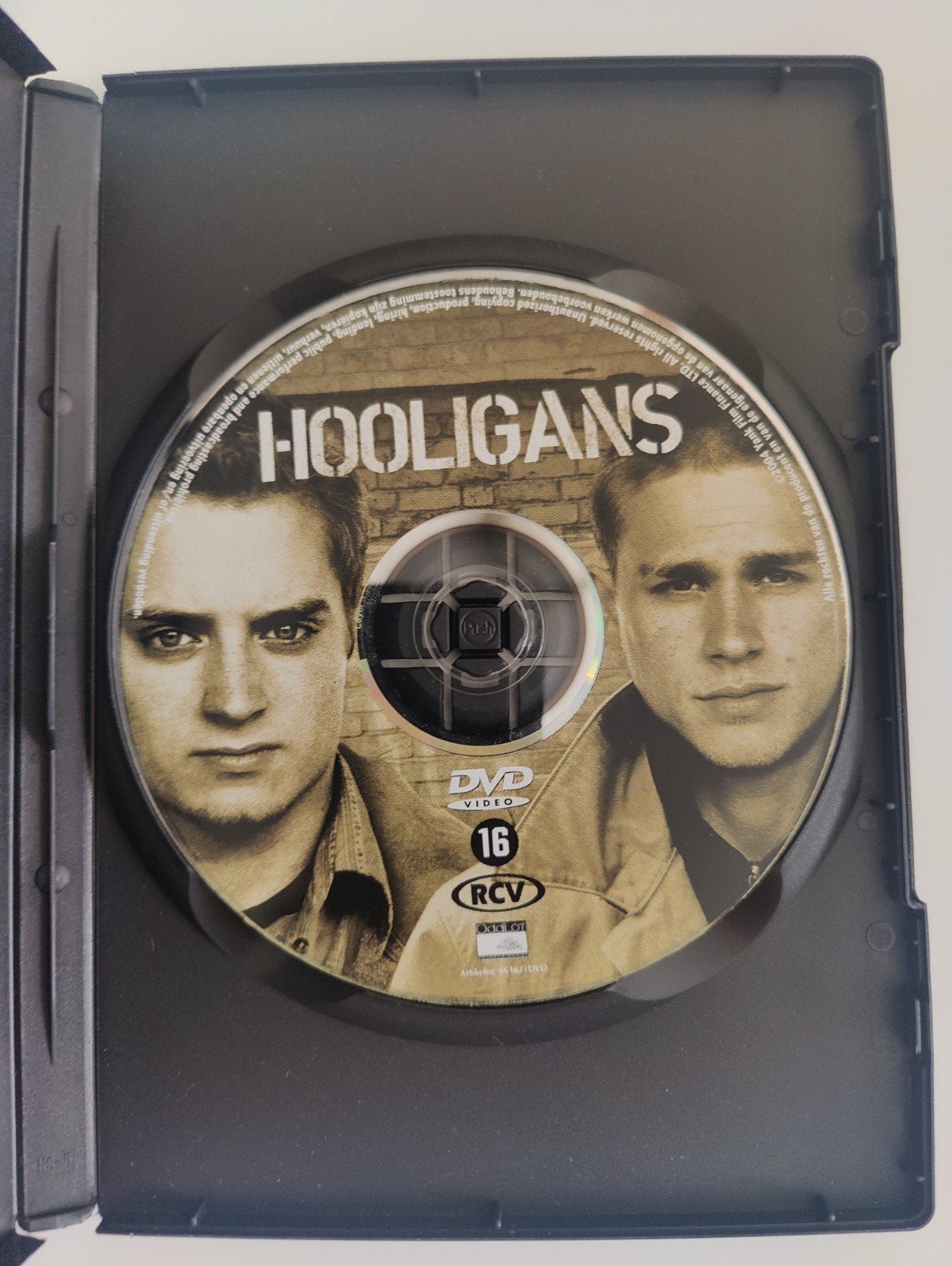 Hooligans DVD - Zo goed als nieuw, Vanaf 12 jaar, Ophalen of Verzenden, Zo goed als nieuw, Overige genres