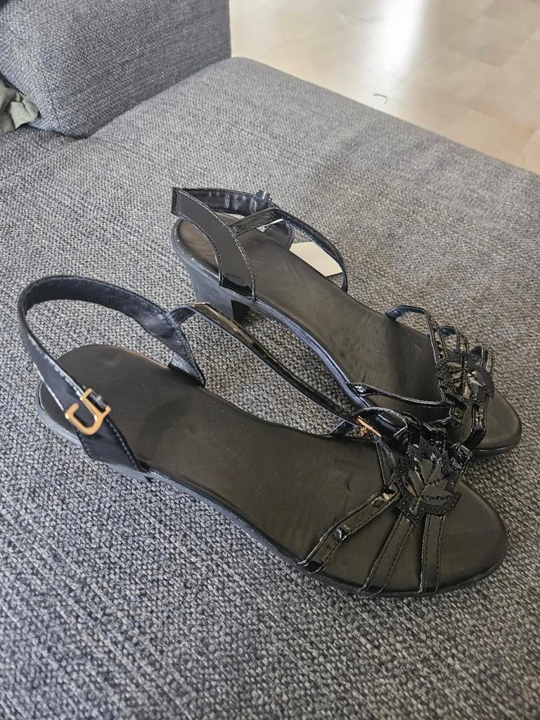 Nieuwe schoenen, Kleding | Dames, Schoenen, Ophalen, Zwart, Nieuw, Sandalen of Muiltjes