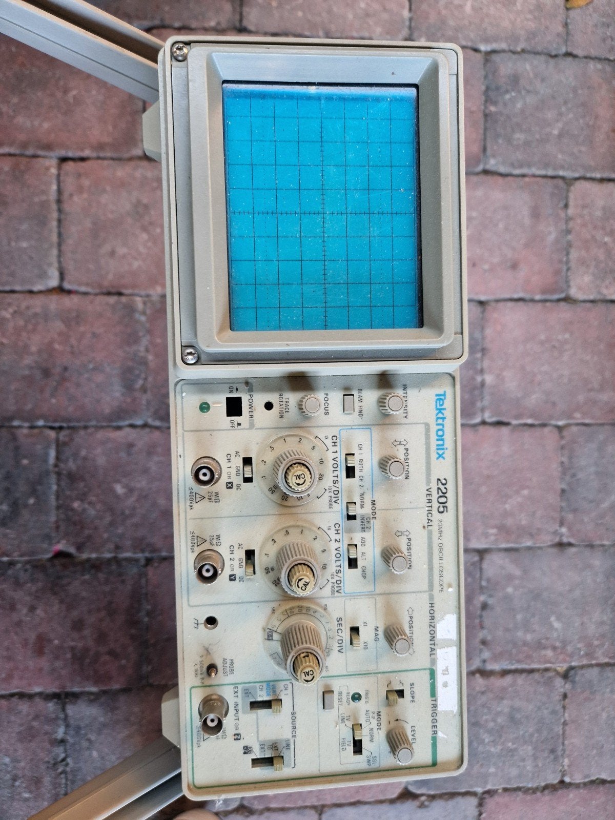 Tektronix 2205 Scoop Oscilloscope - Schakelaar defect, Doe-het-zelf en Verbouw, Ophalen of Verzenden