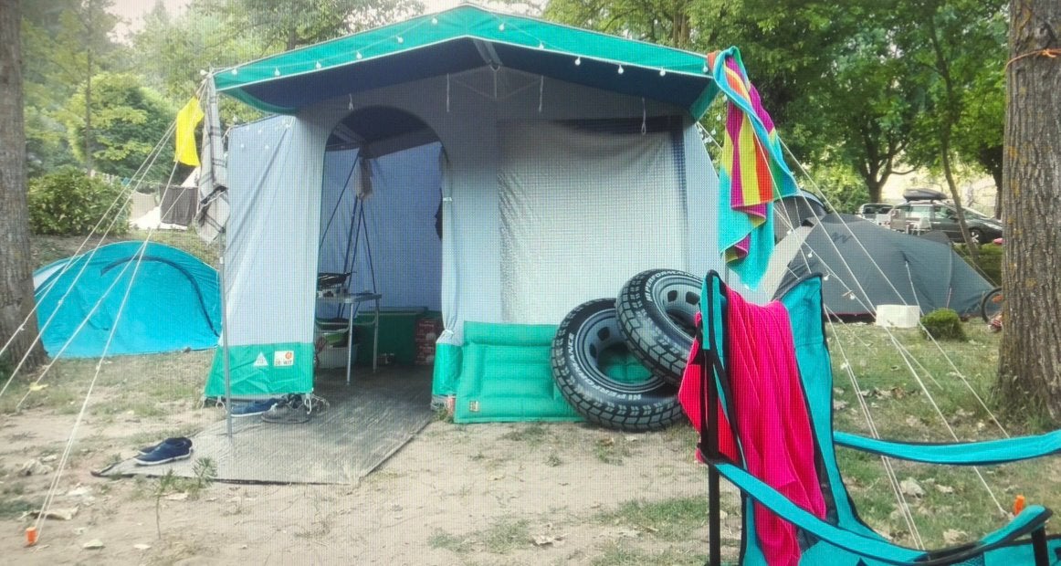 Witte canvas tent met alle toebehoren, Ophalen, Gebruikt, Tot en met 2